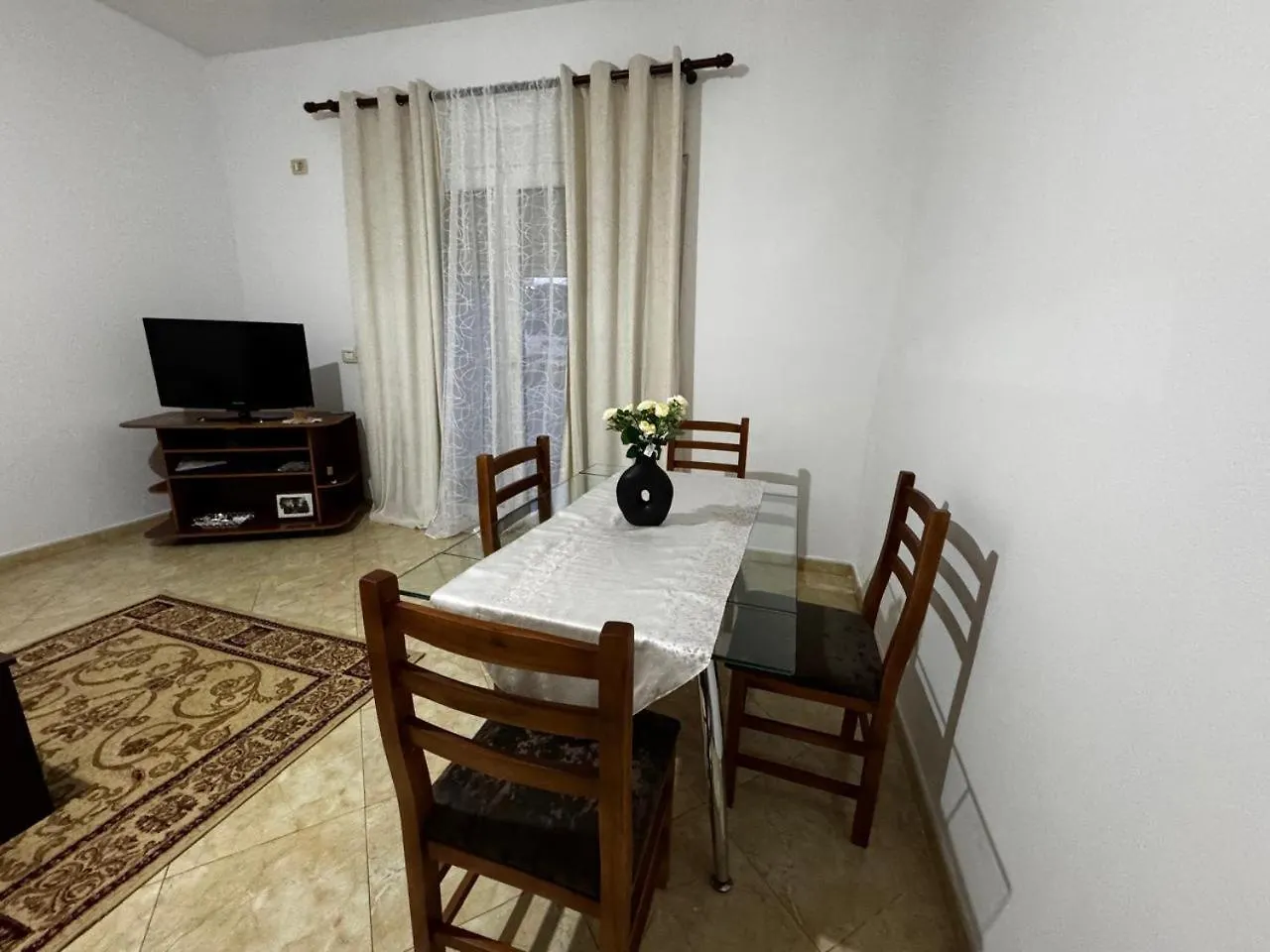 Velvet Sands Apartments In The City Center Vlore 0*,  Albania